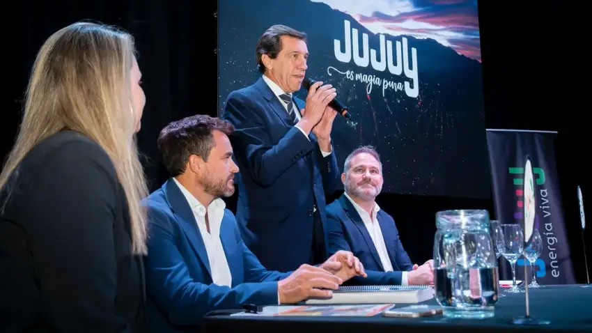 El gobernador Sadir durante la presentación del Plan de Turismo Sostenible Jujuy Sadir